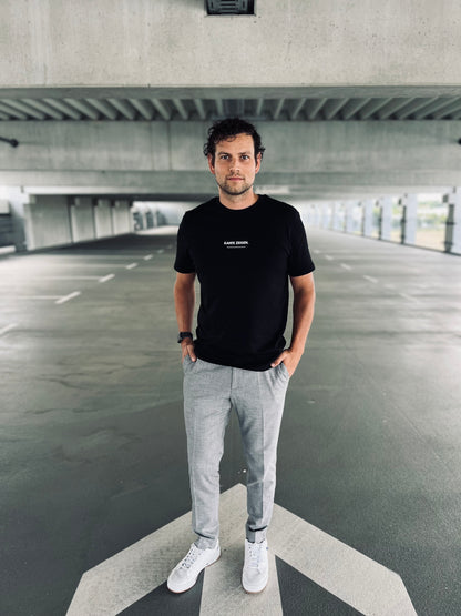 Ausgefallenes schwarzes T-Shirt | Statement Clothing | Kante zeigen