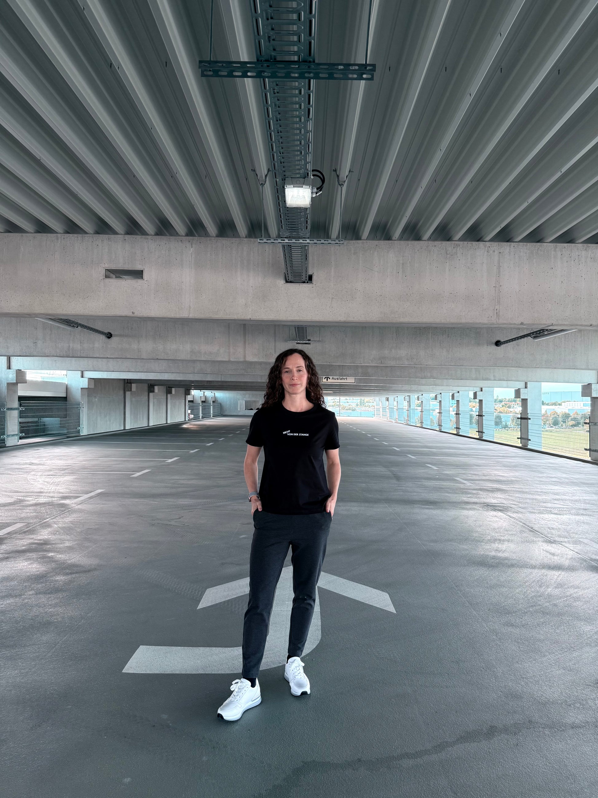 Ausgefallenes schwarzes T-Shirt | Statement Clothing | Nicht von der Stange